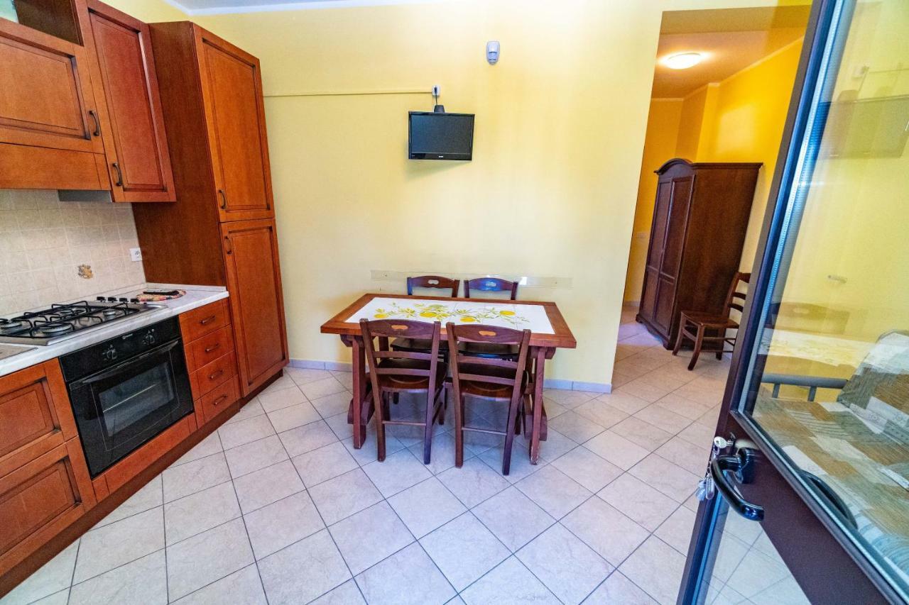 Villa Mapa - Appartamenti Vicino Al Mare เวียสเต ภายนอก รูปภาพ